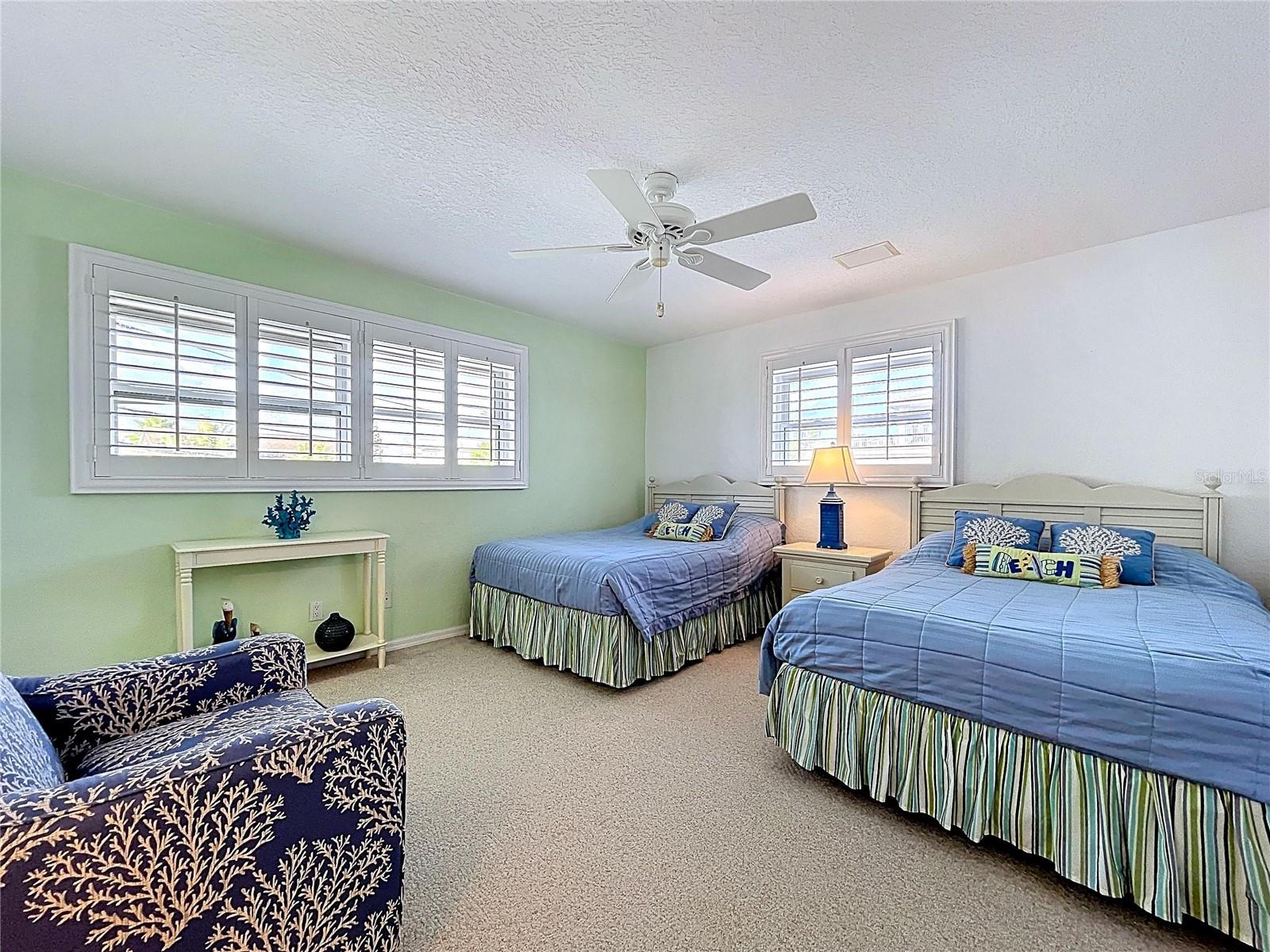 SUNSET BEACH UNIT 5 - Residential