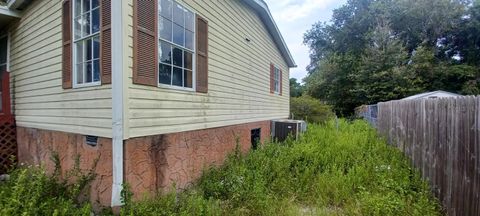 A home in CRYSTAL RIVER