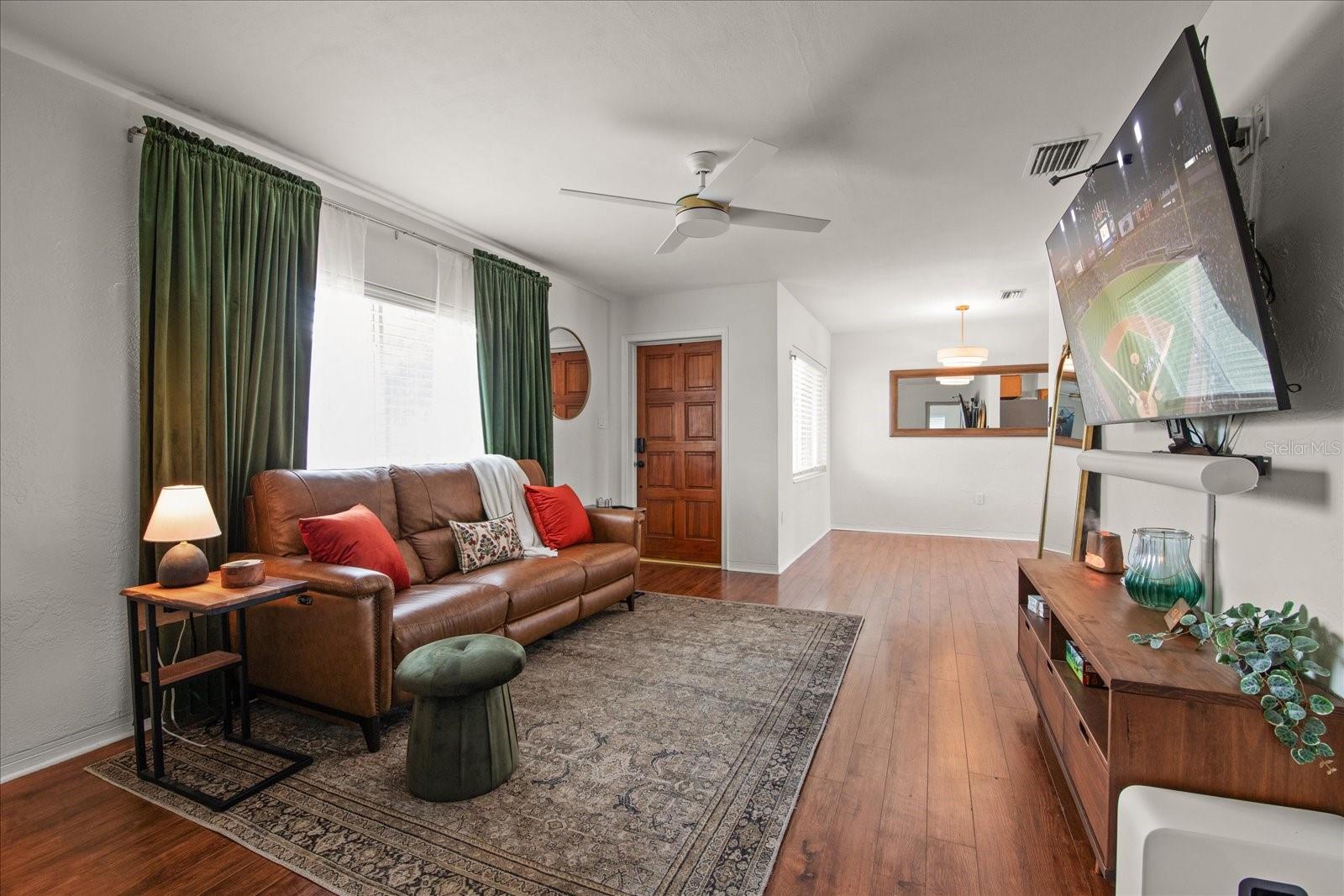 SUN HAVEN HOMES UNIT 3 BLK 16, LOT13 - Residential