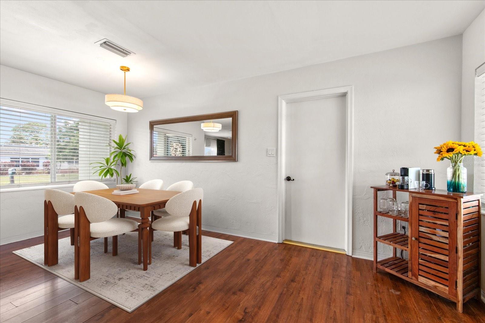 SUN HAVEN HOMES UNIT 3 BLK 16, LOT13 - Residential