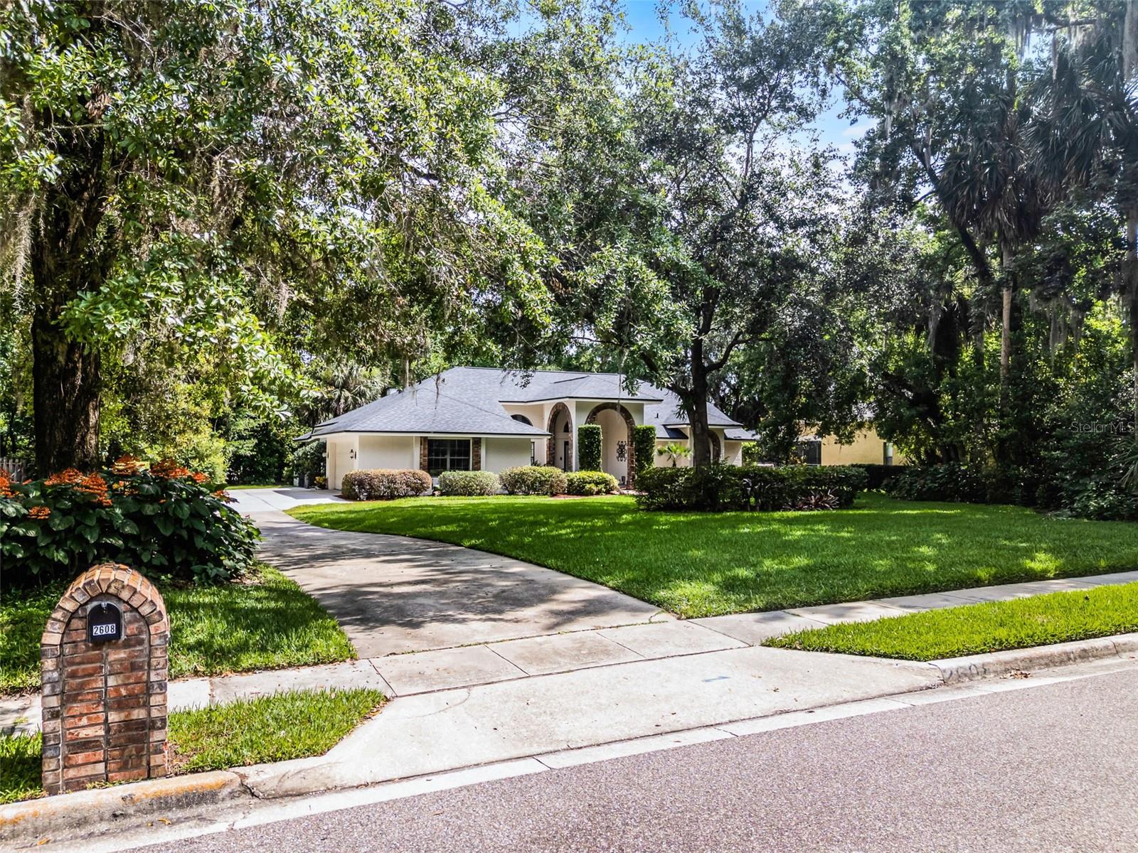 2608 WESTMINSTER TERRACE