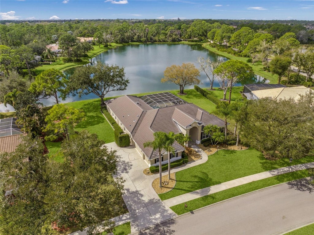 Photo of 9075 Misty Creek Drive, Sarasota, FL 34241 (MLS # A4707890)