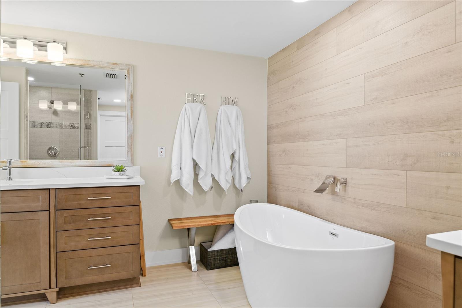 SURF & RACQUET CLUB CONDO - Residential