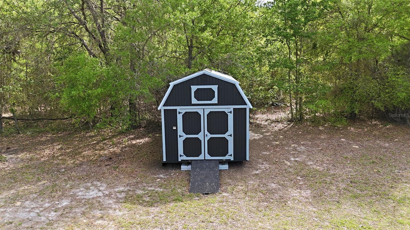 MEADOW OAKS UNREC - Residential