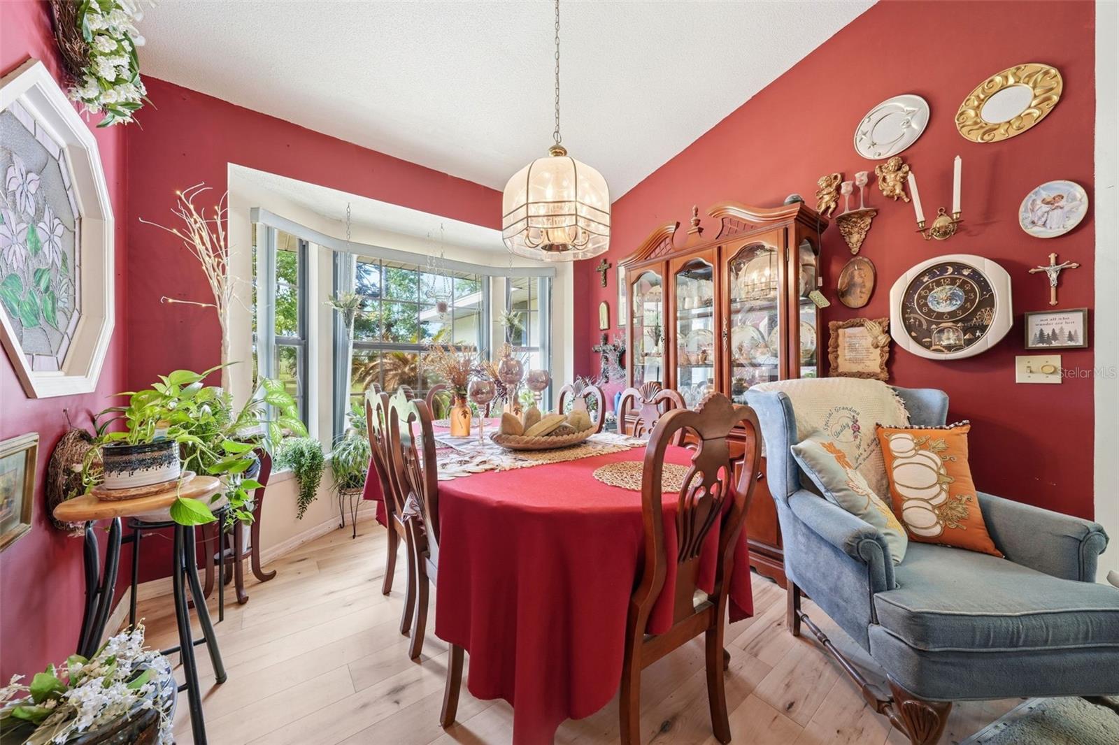 MEADOW OAKS UNREC - Residential