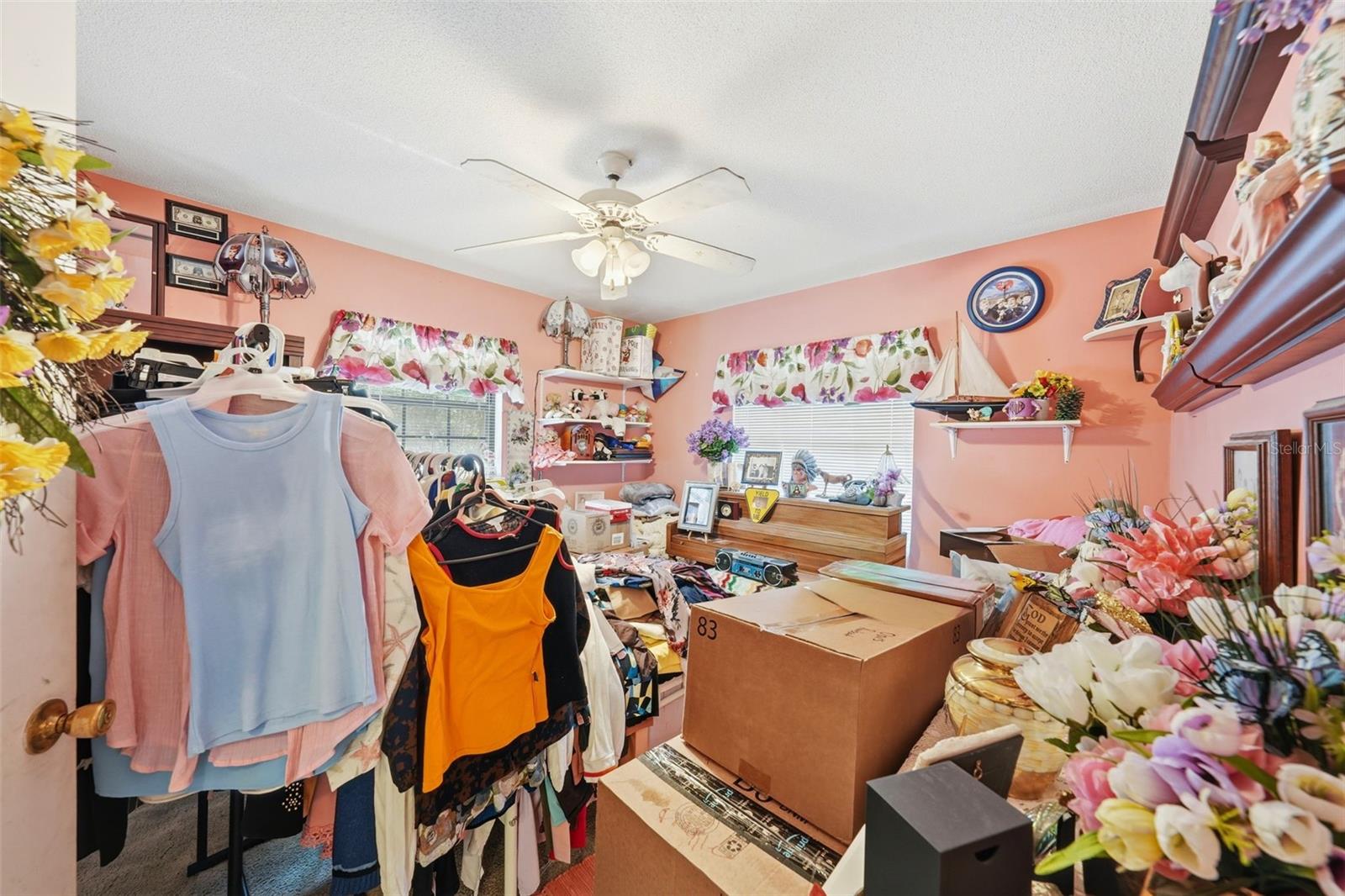 MEADOW OAKS UNREC - Residential