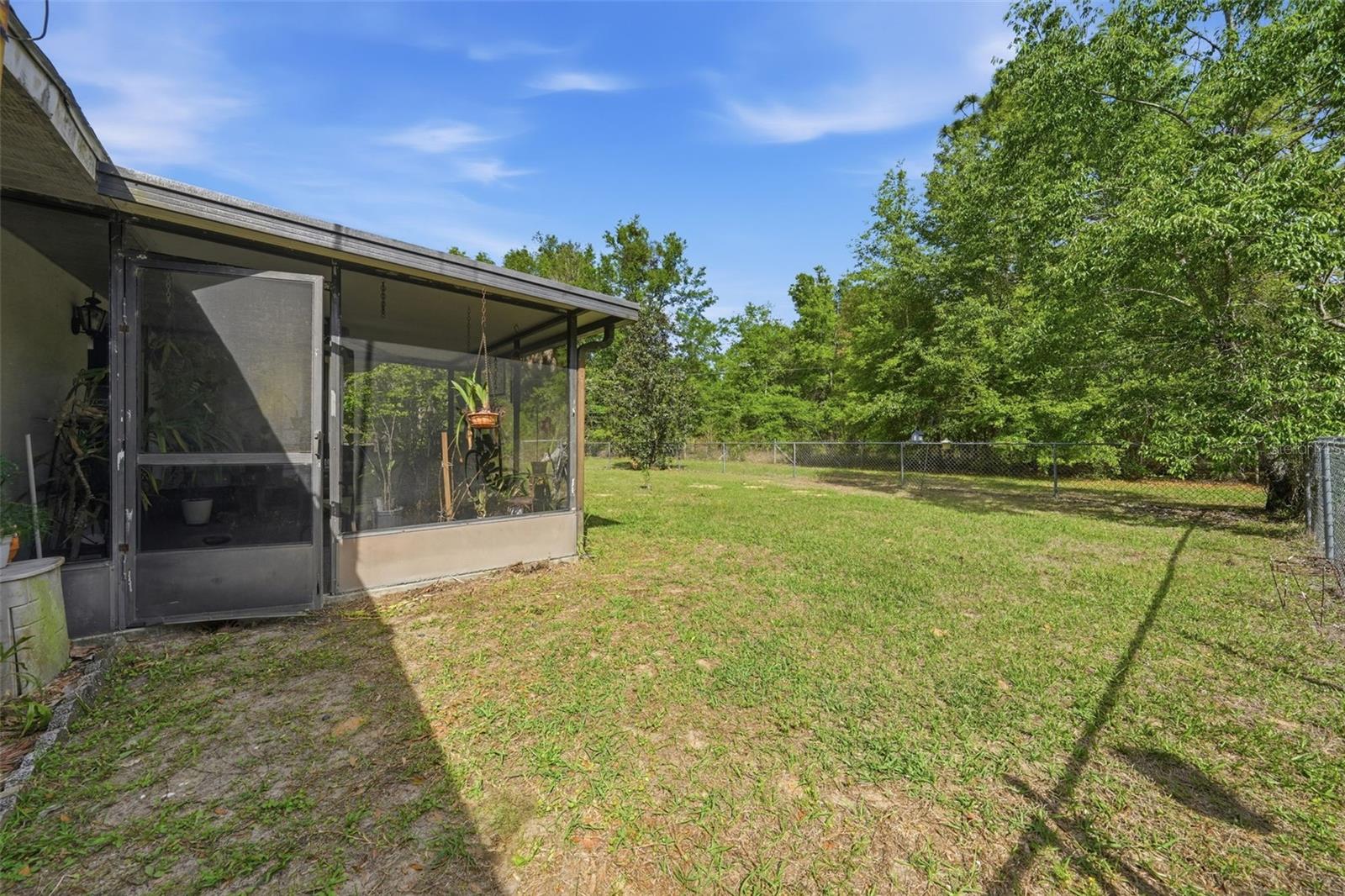 MEADOW OAKS UNREC - Residential