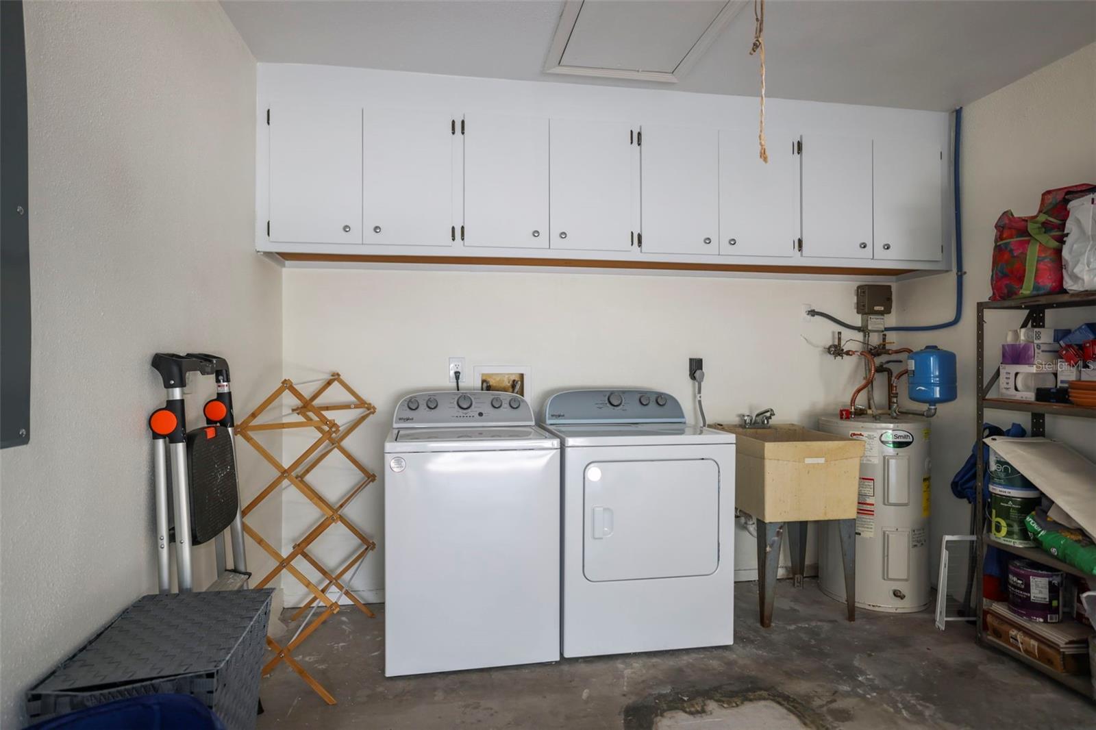 SCOTSDALE CLUSTER CONDO - Residential