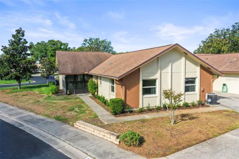 Photo of 400 Stirling Terrace, Dunedin, FL 34698 (MLS # TB8504515)