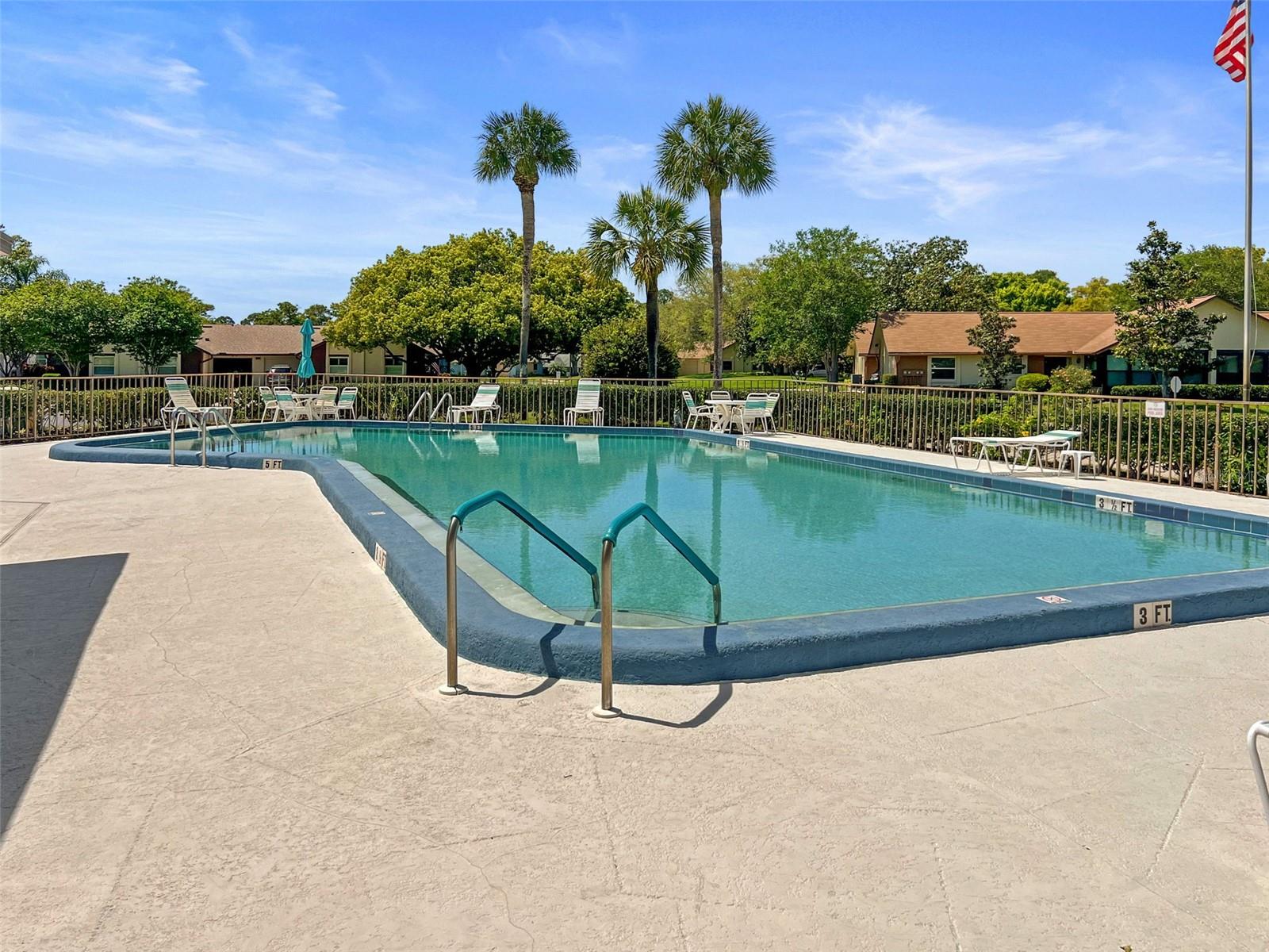 SCOTSDALE CLUSTER CONDO - Residential
