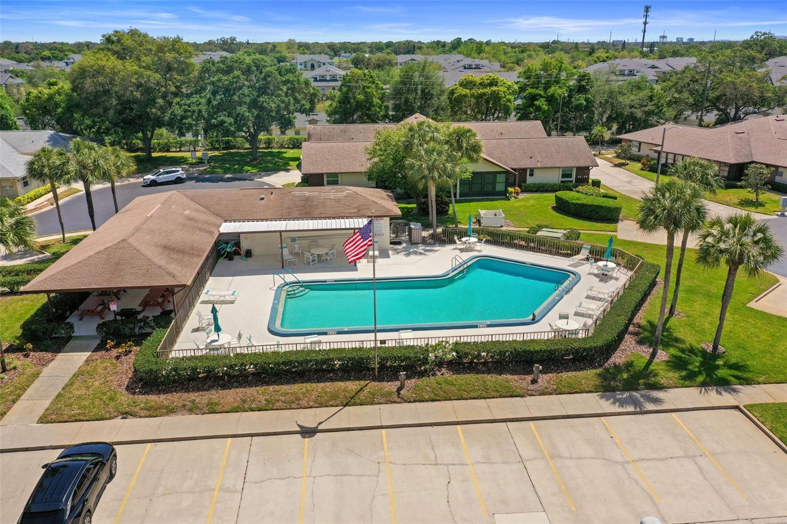 SCOTSDALE CLUSTER CONDO - Residential
