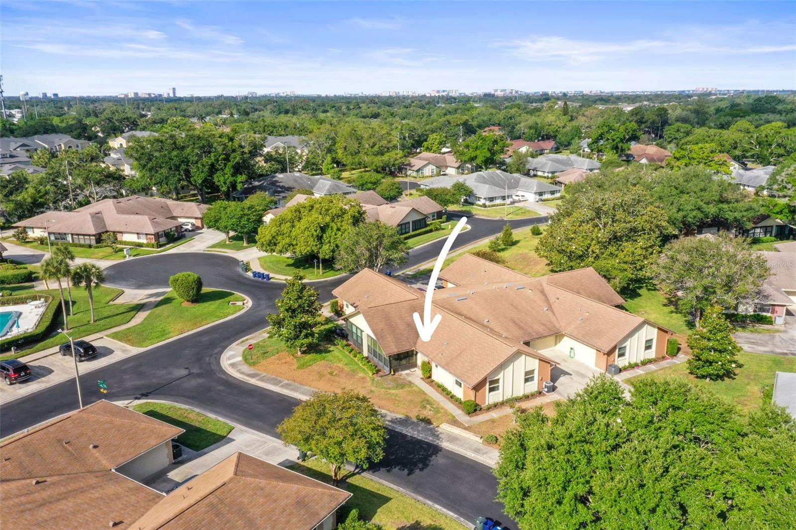 SCOTSDALE CLUSTER CONDO - Residential
