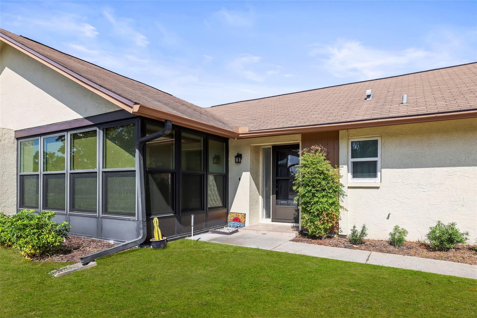 SCOTSDALE CLUSTER CONDO - Residential
