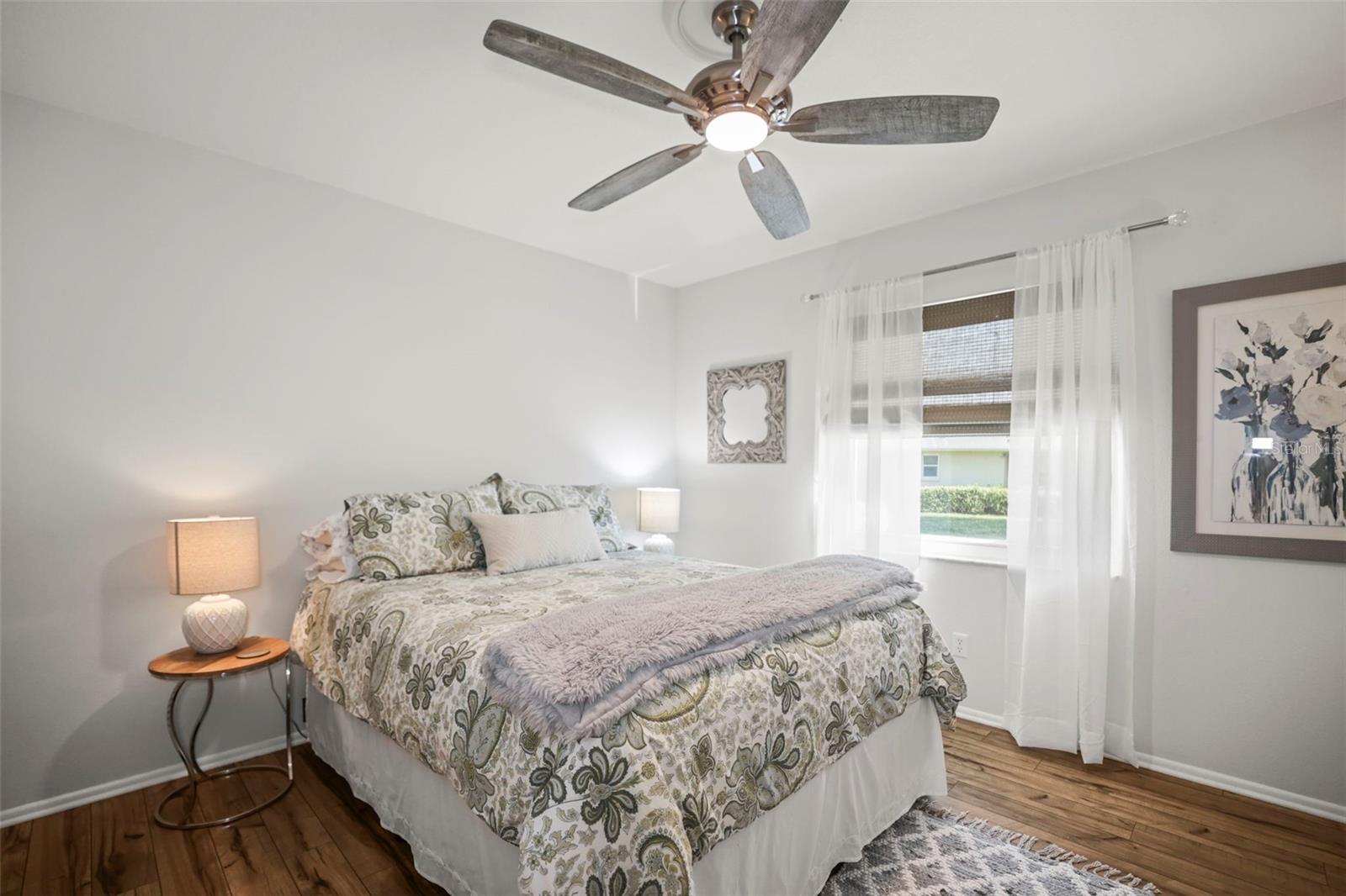 SCOTSDALE CLUSTER CONDO - Residential