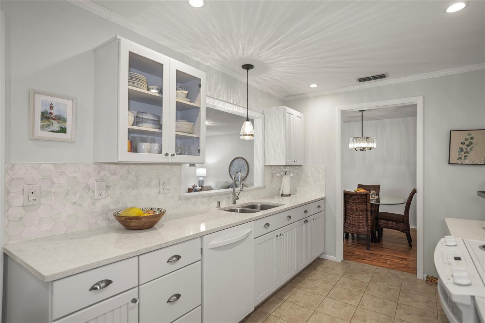 SCOTSDALE CLUSTER CONDO - Residential