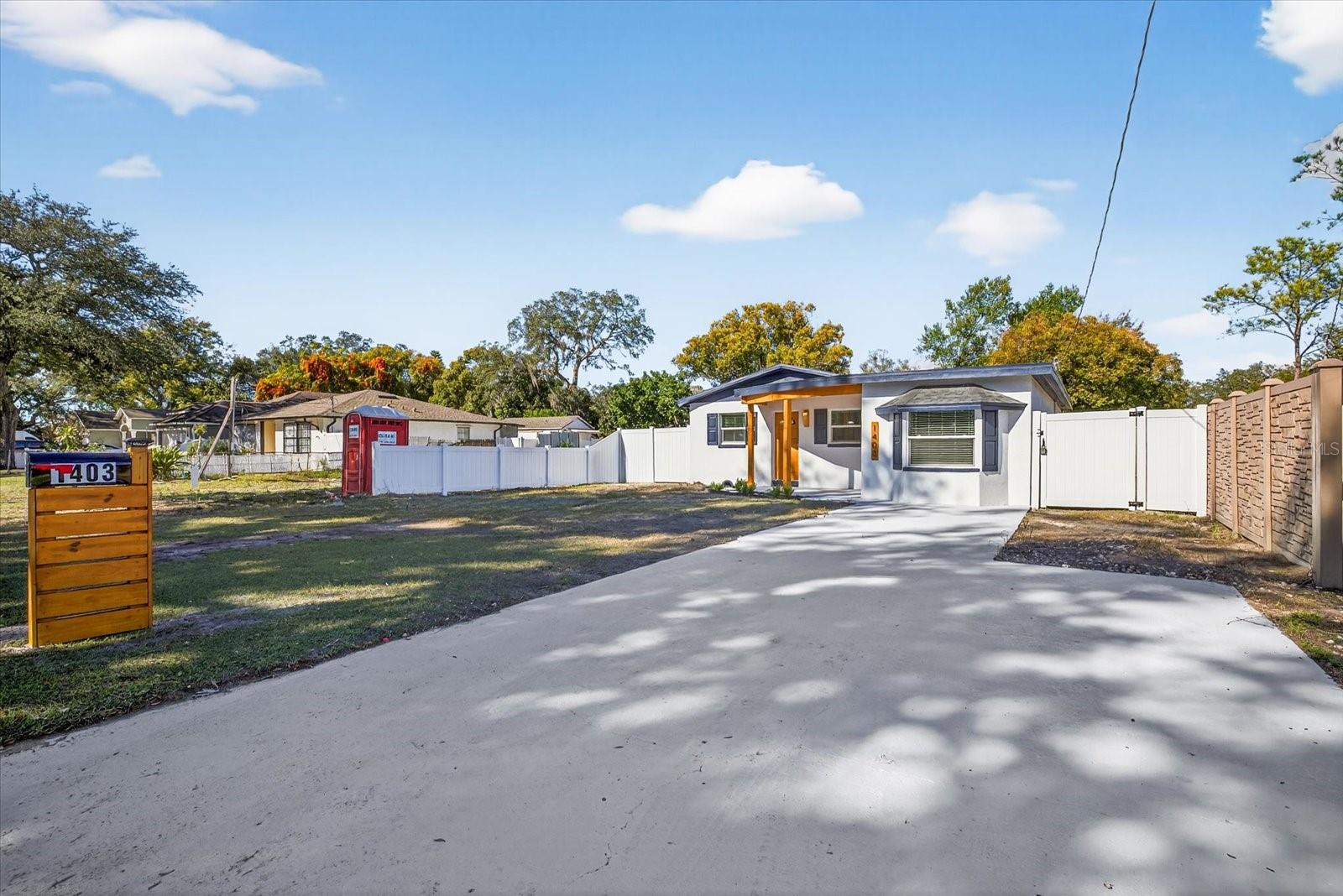 EL PORTAL - Residential