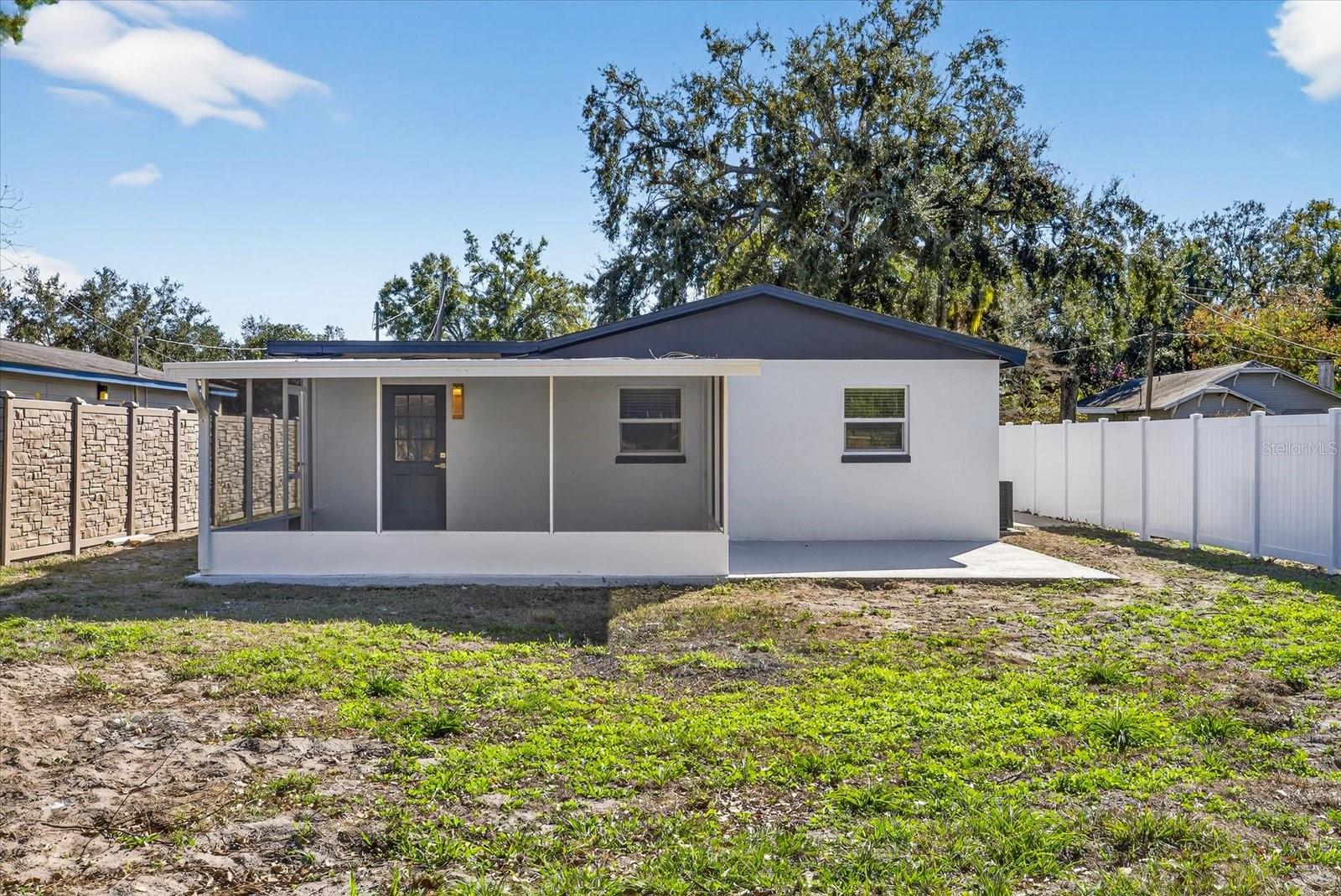 EL PORTAL - Residential