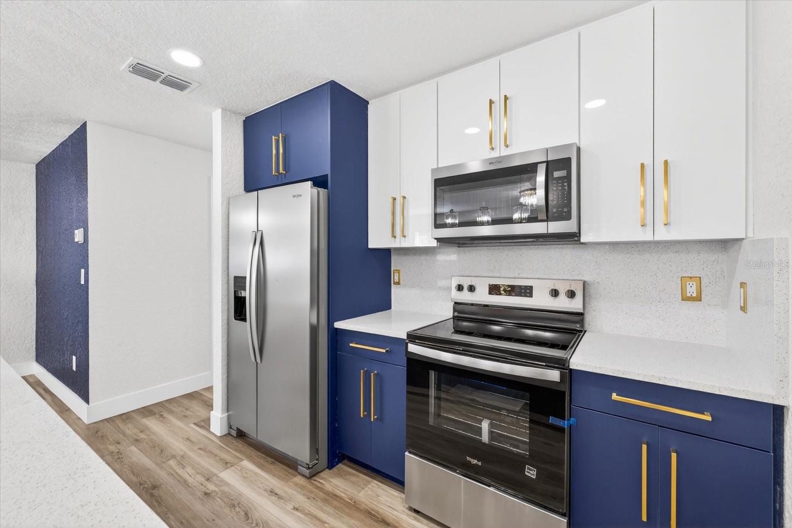 EL PORTAL - Residential