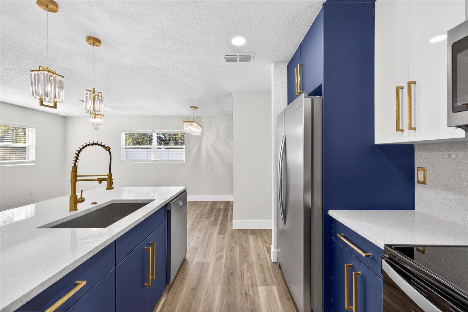 EL PORTAL - Residential