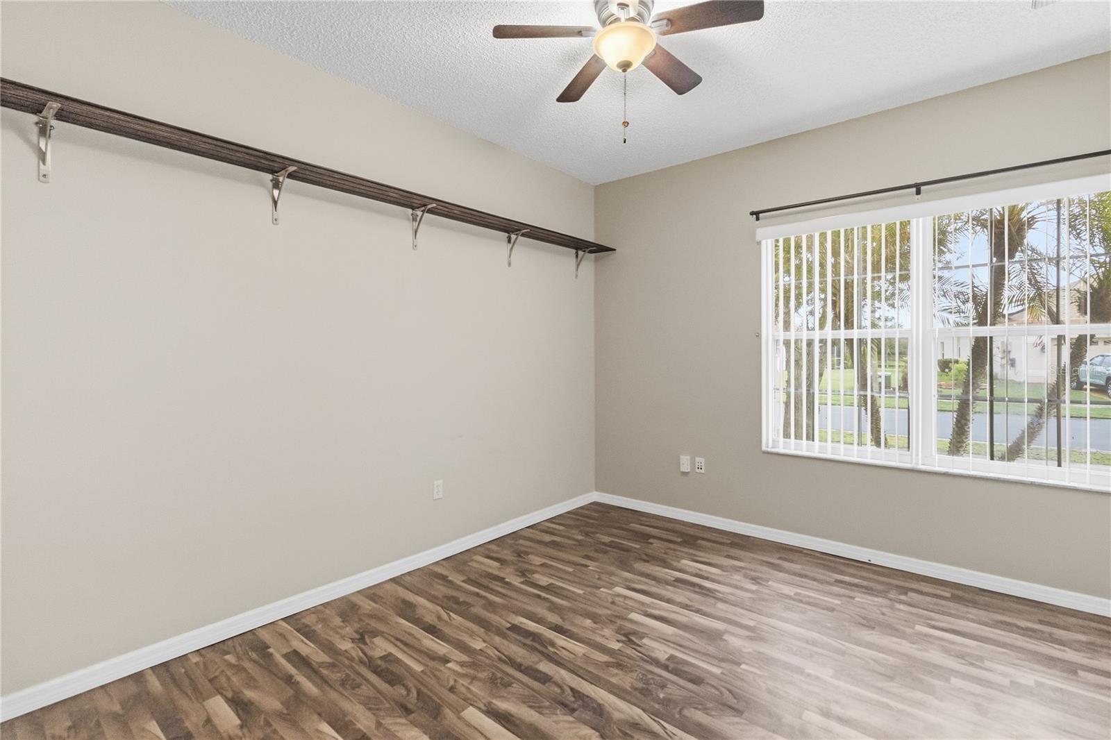 DAHLIA RESERVE AT CRESCENT LAKES - Residential