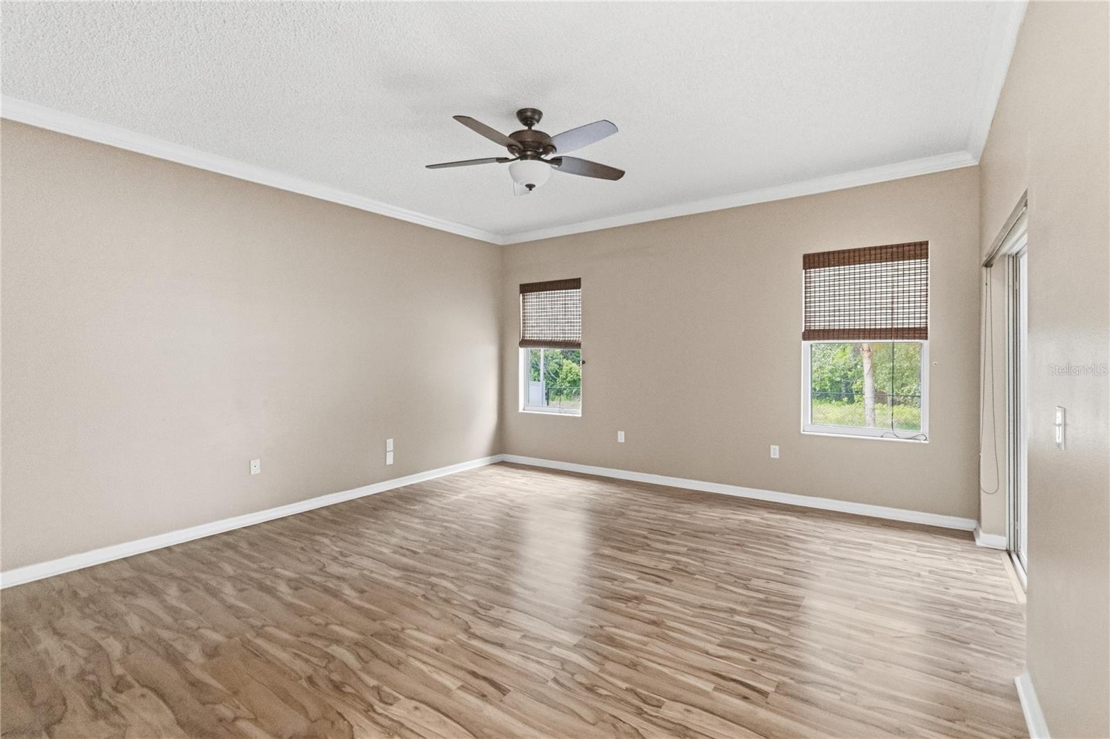 DAHLIA RESERVE AT CRESCENT LAKES - Residential