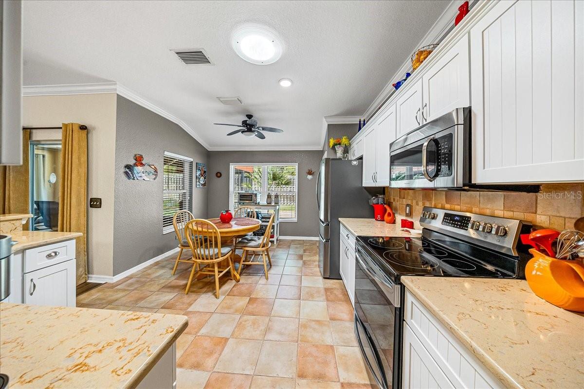 SPRUCE CRK CC FIRETHORNE - Residential