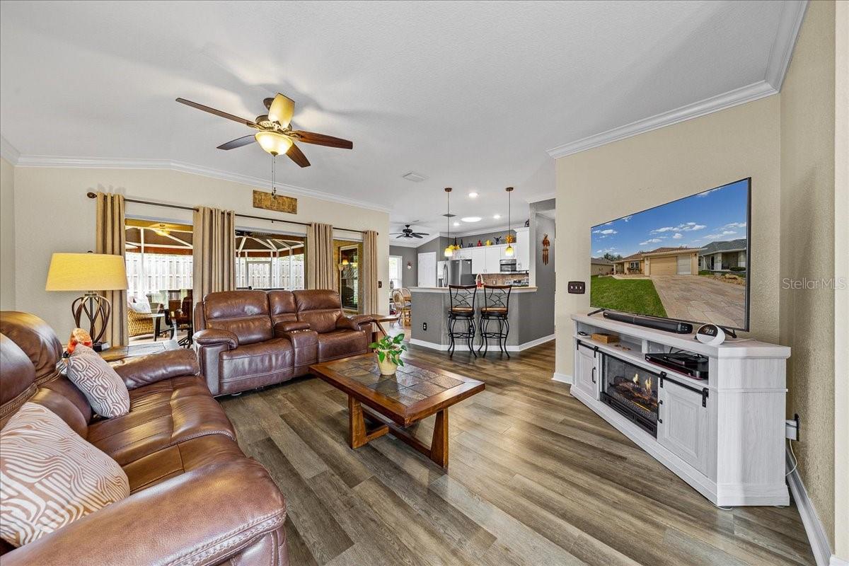 SPRUCE CRK CC FIRETHORNE - Residential