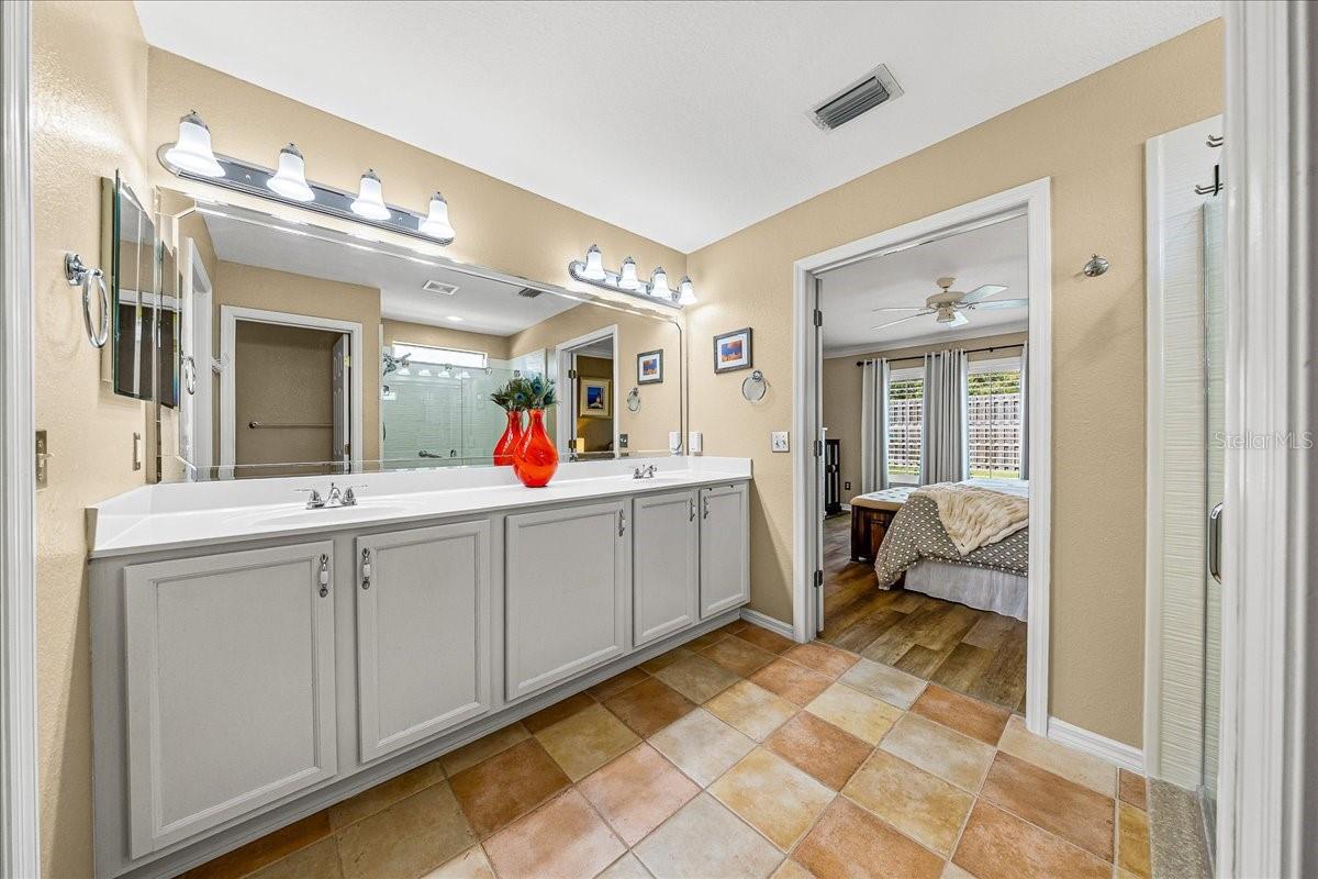 SPRUCE CRK CC FIRETHORNE - Residential