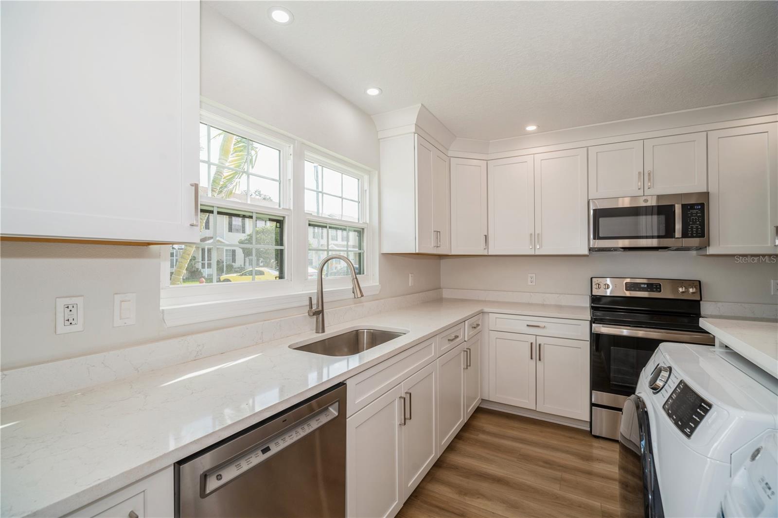 WINDSOR PARK TOWNHOMES - Residential