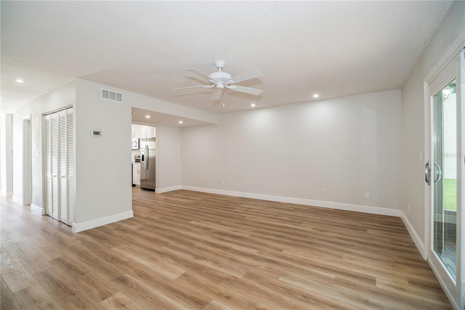 WINDSOR PARK TOWNHOMES - Residential