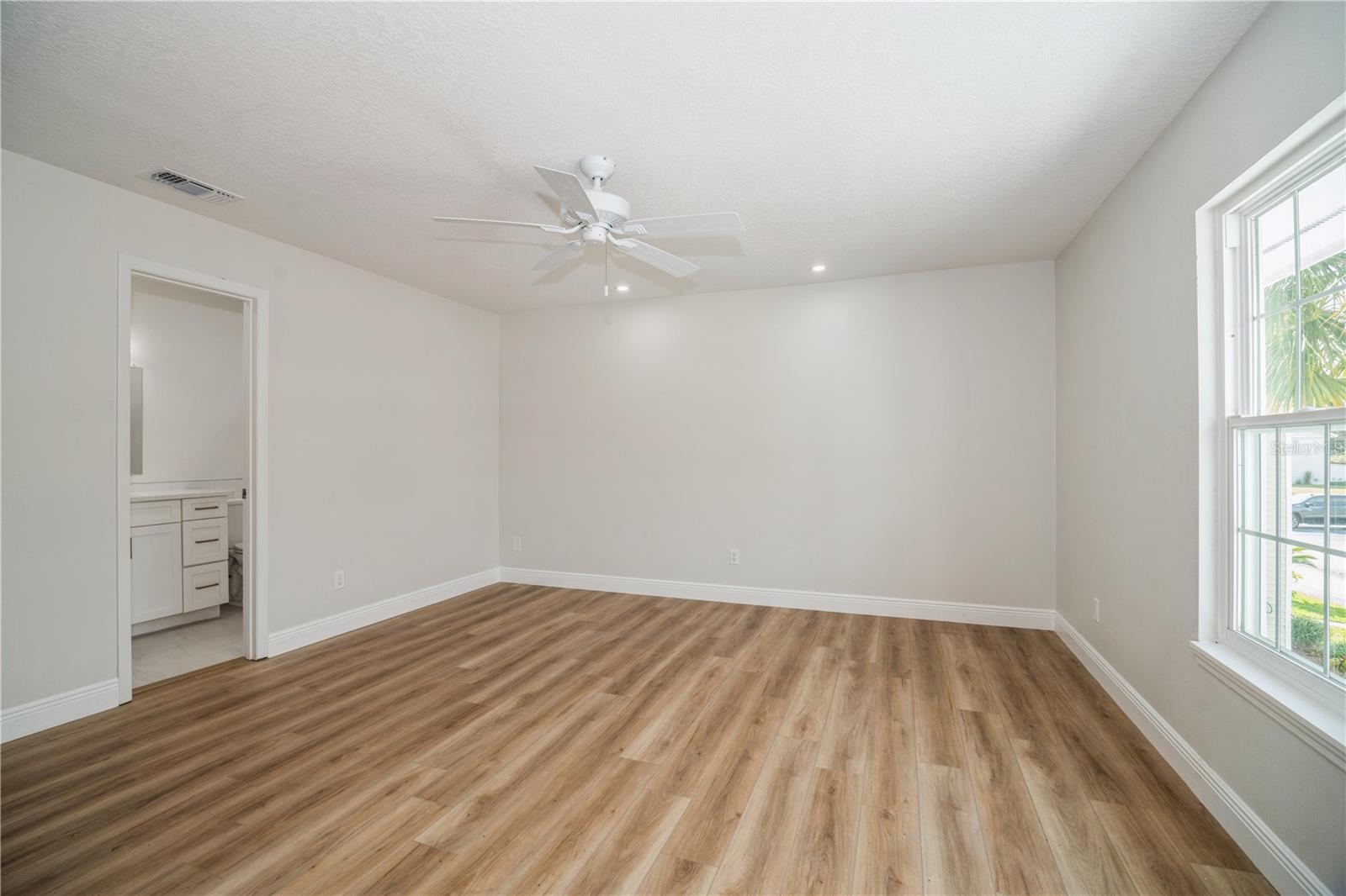 WINDSOR PARK TOWNHOMES - Residential