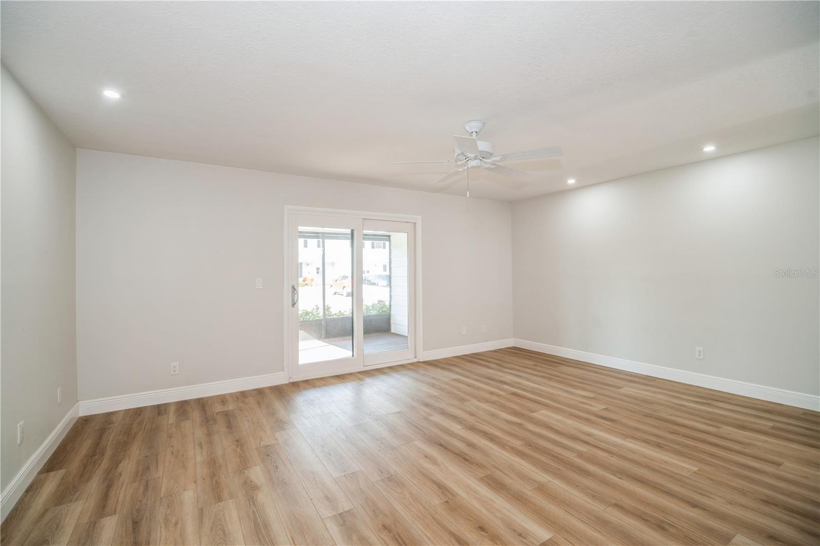 WINDSOR PARK TOWNHOMES - Residential