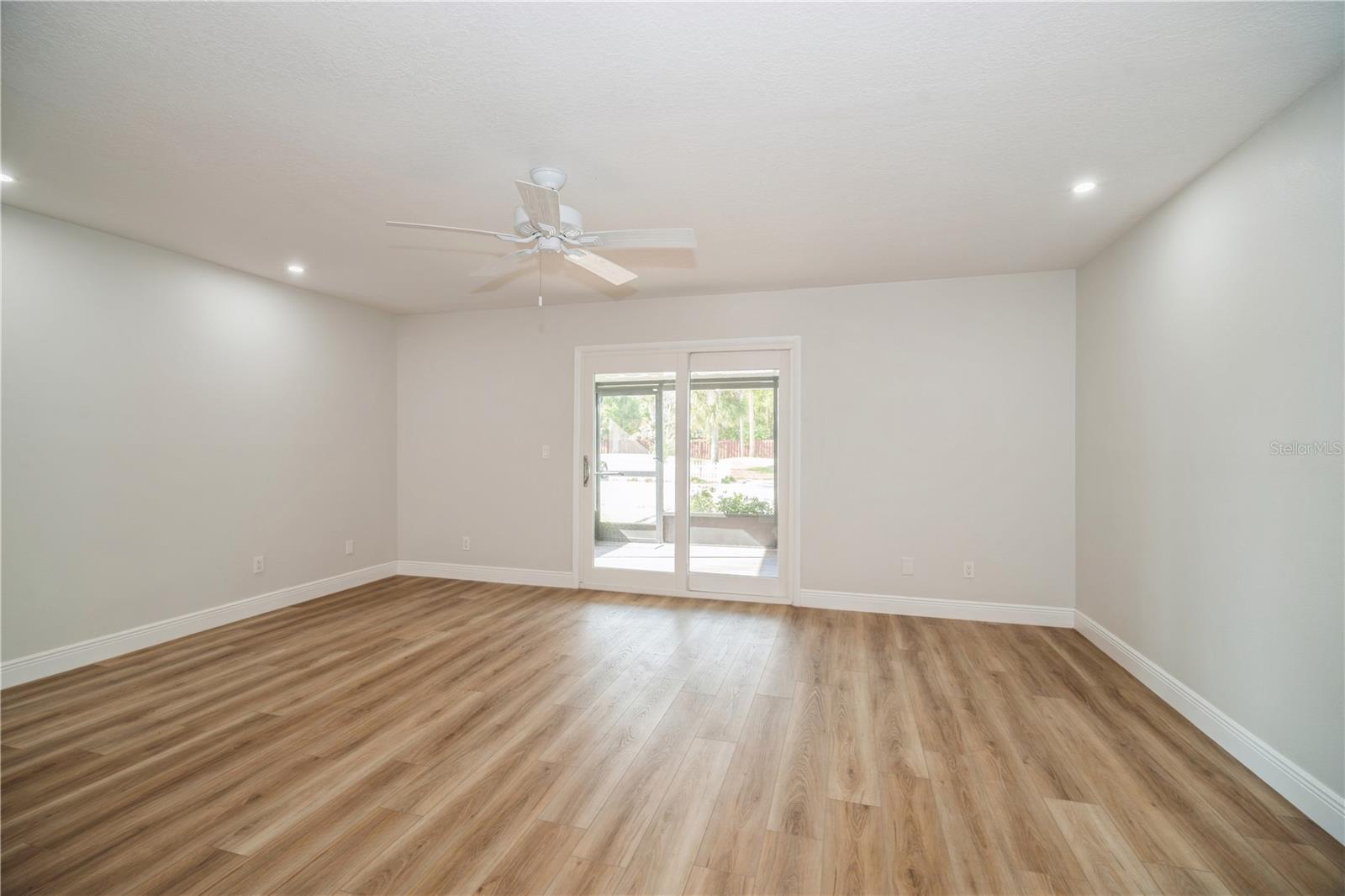 WINDSOR PARK TOWNHOMES - Residential