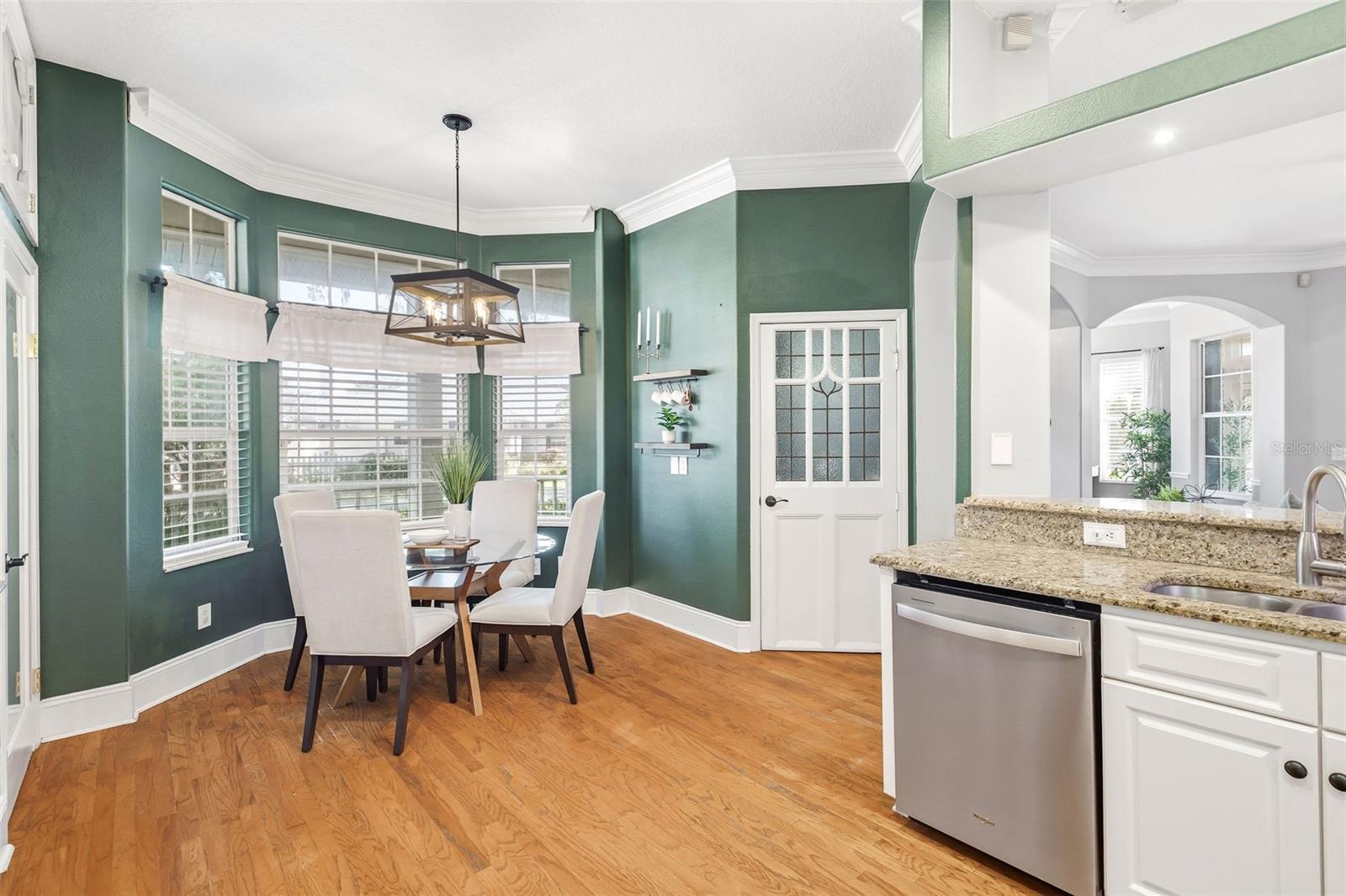 EDGEWOOD VILLAGE ON LAKE CONWAY - Residential