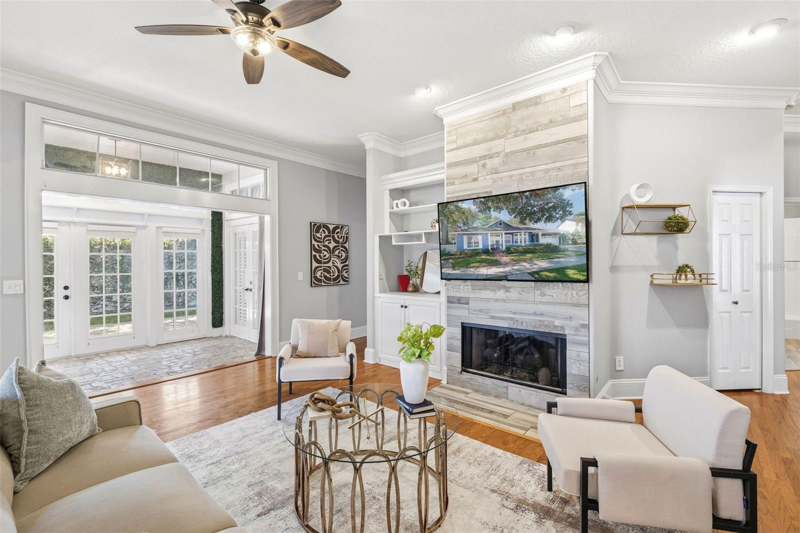 EDGEWOOD VILLAGE ON LAKE CONWAY - Residential