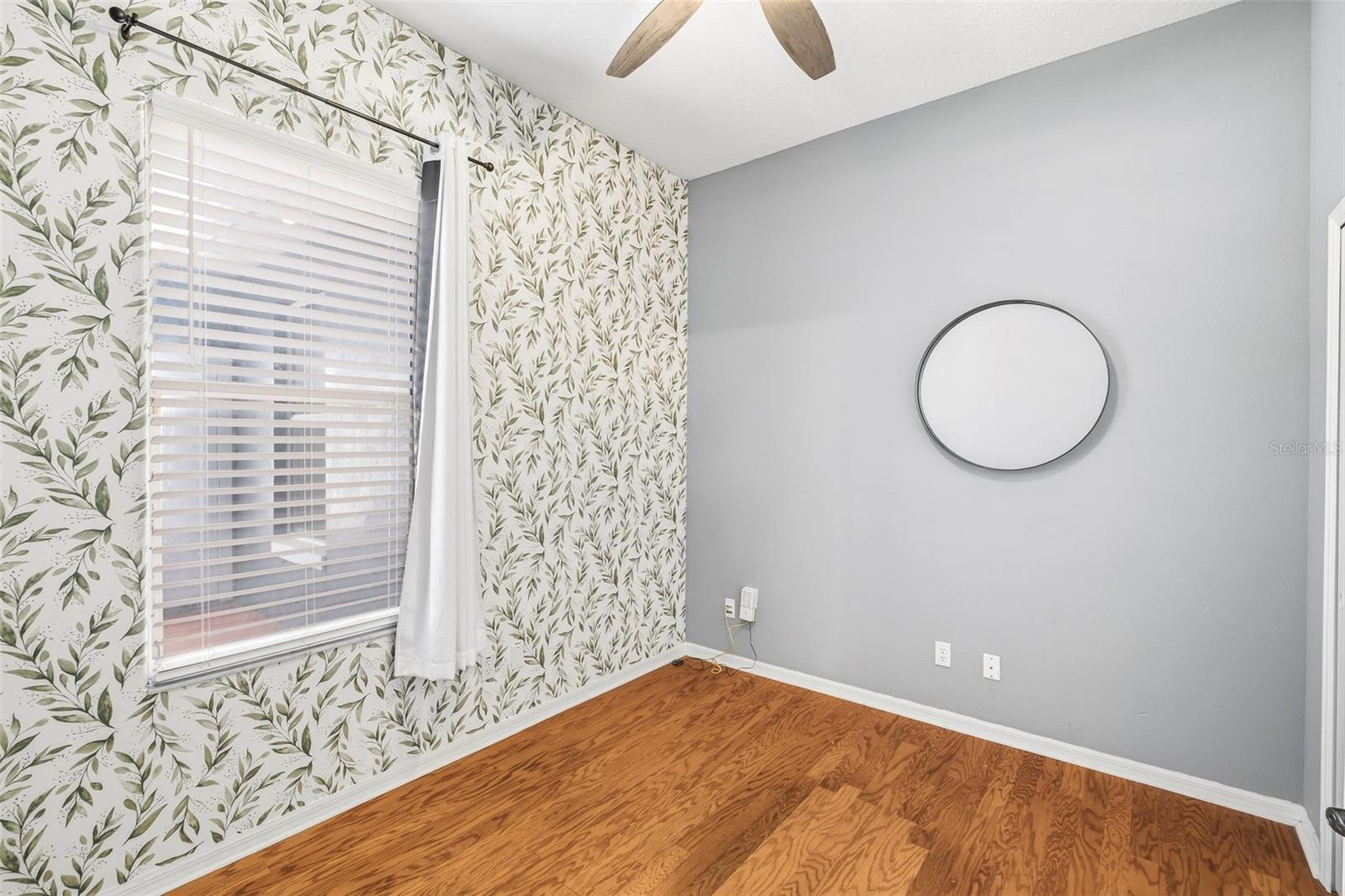 EDGEWOOD VILLAGE ON LAKE CONWAY - Residential