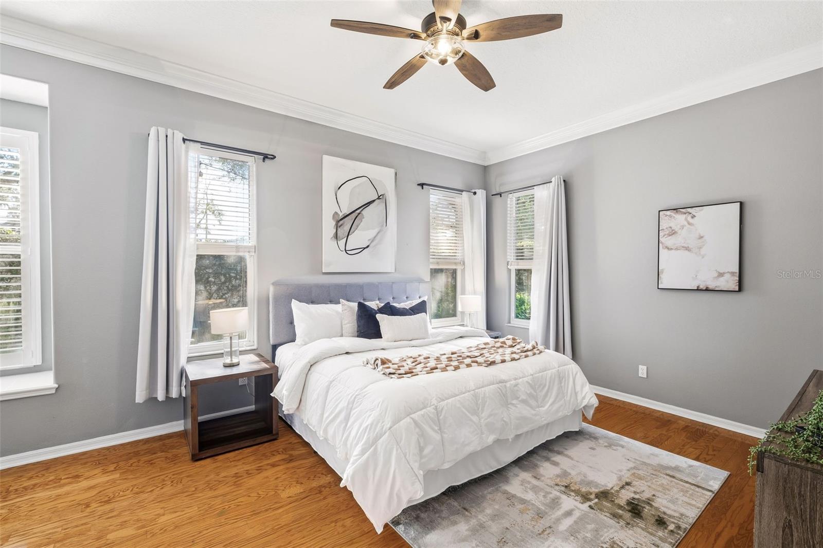 EDGEWOOD VILLAGE ON LAKE CONWAY - Residential