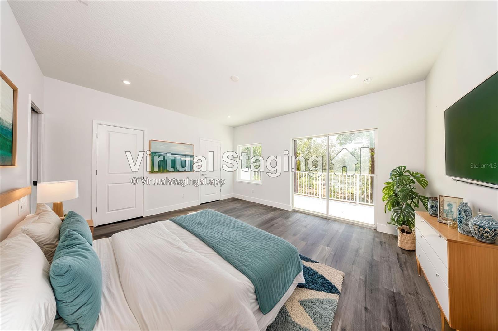 LAND LAKES UN 02 - Residential