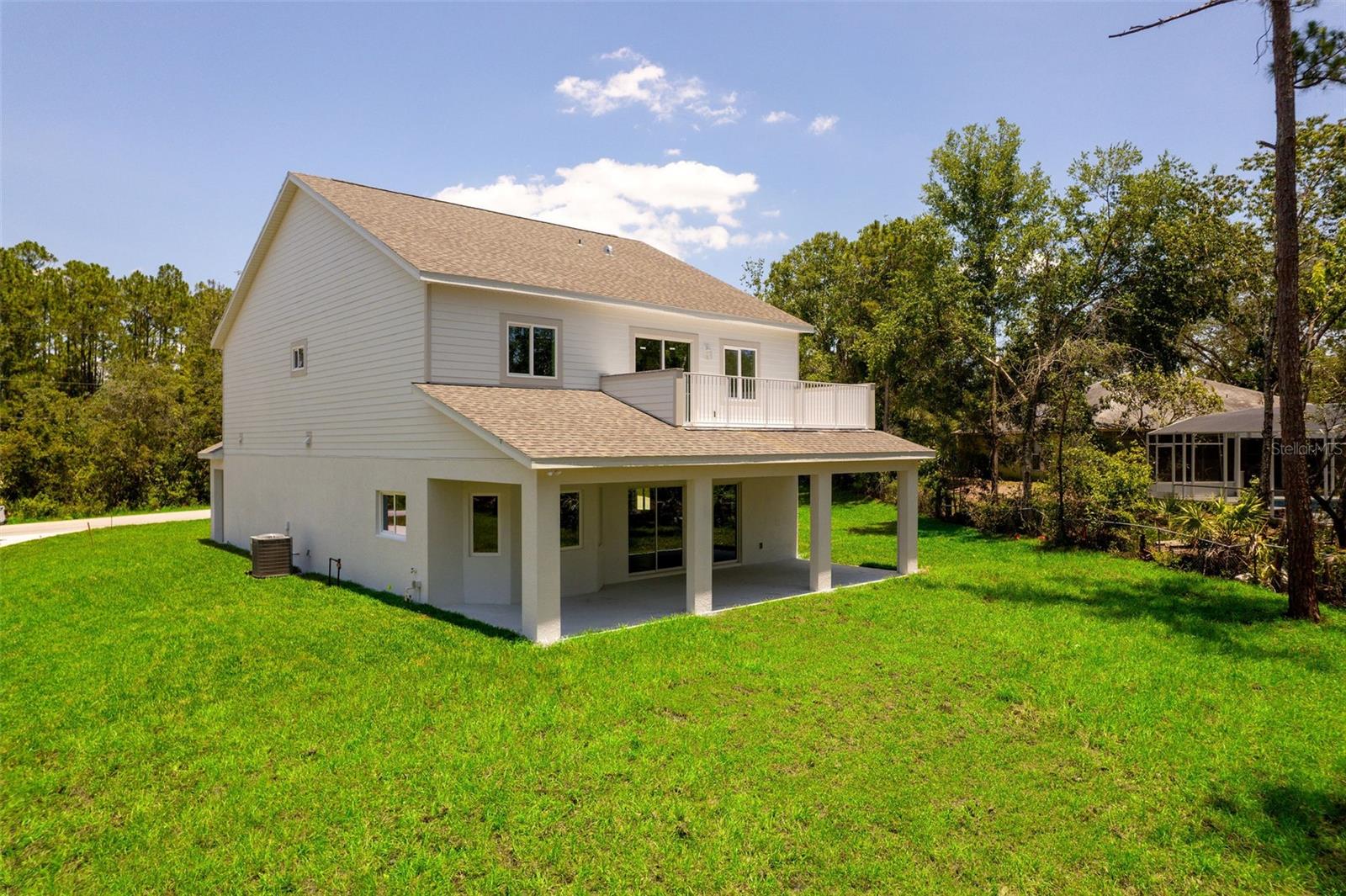 LAND LAKES UN 02 - Residential