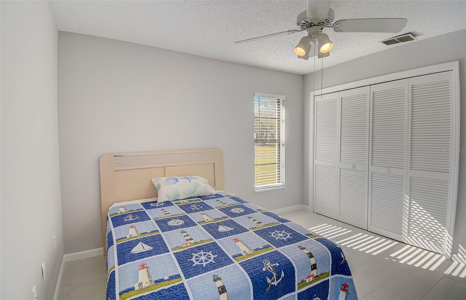 THE HIGHLANDS - Residential