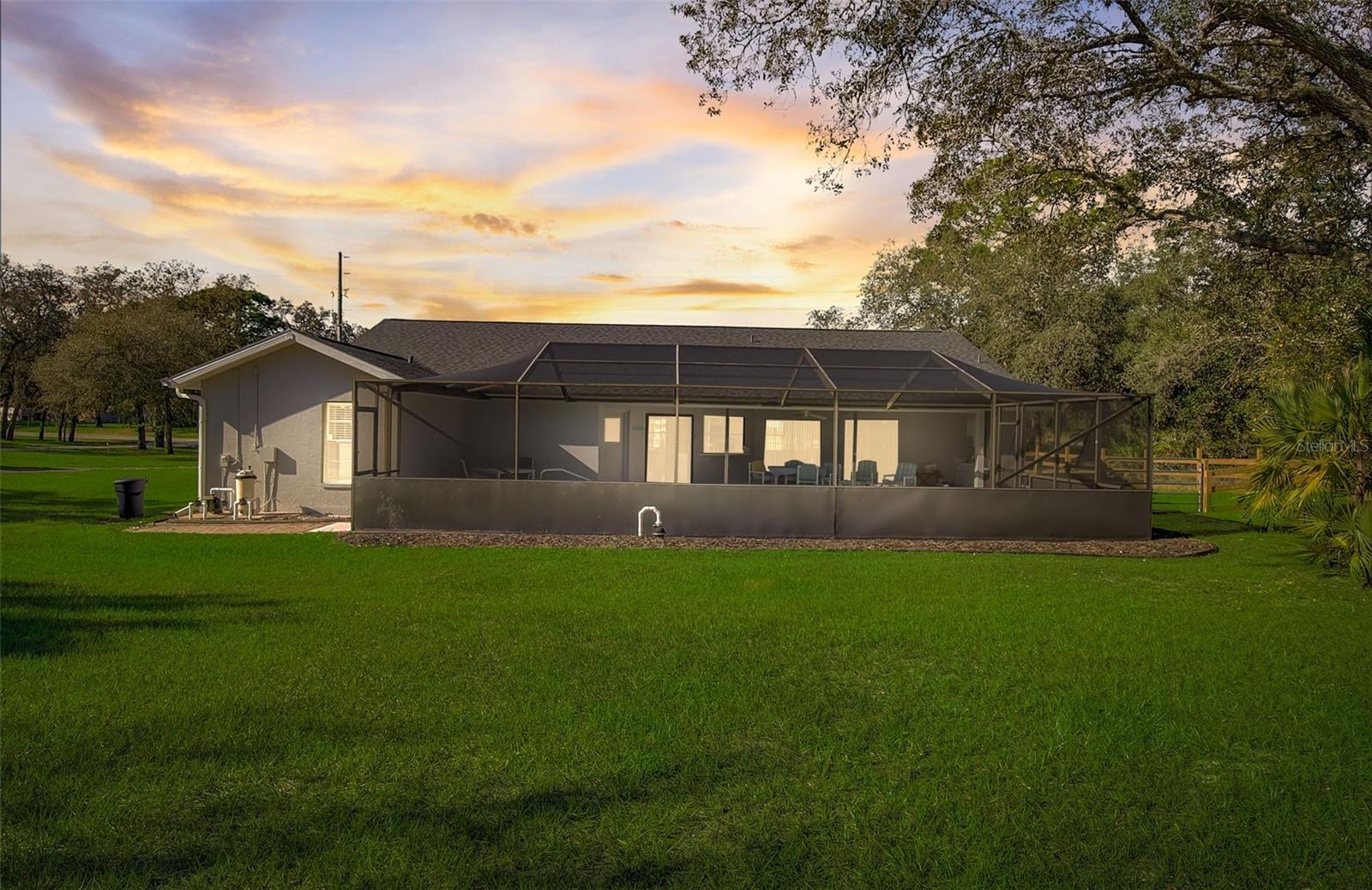 THE HIGHLANDS - Residential