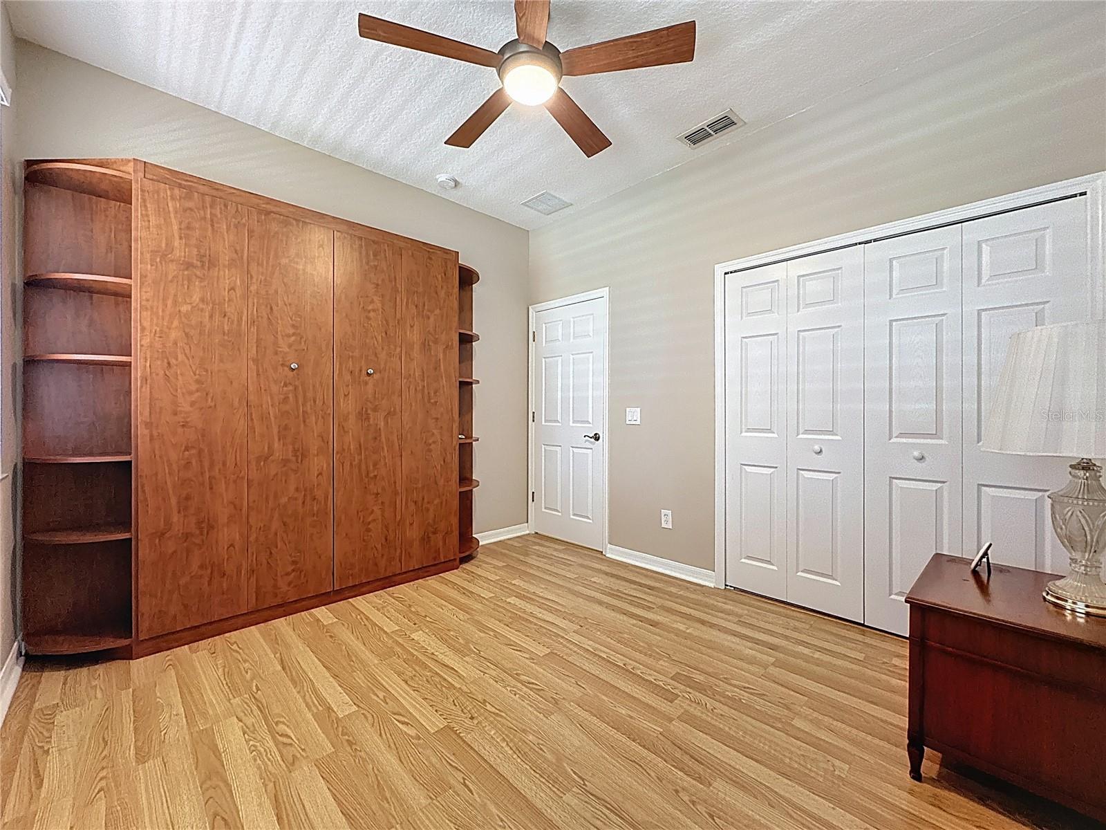 CASCADES OF GROVELAND (TRILOGY) - Residential