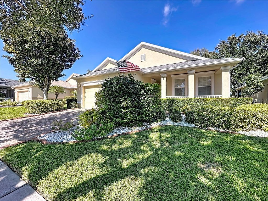 Photo of 133 Crepe Myrtle Drive, Groveland, FL 34736 (MLS # G5104020)