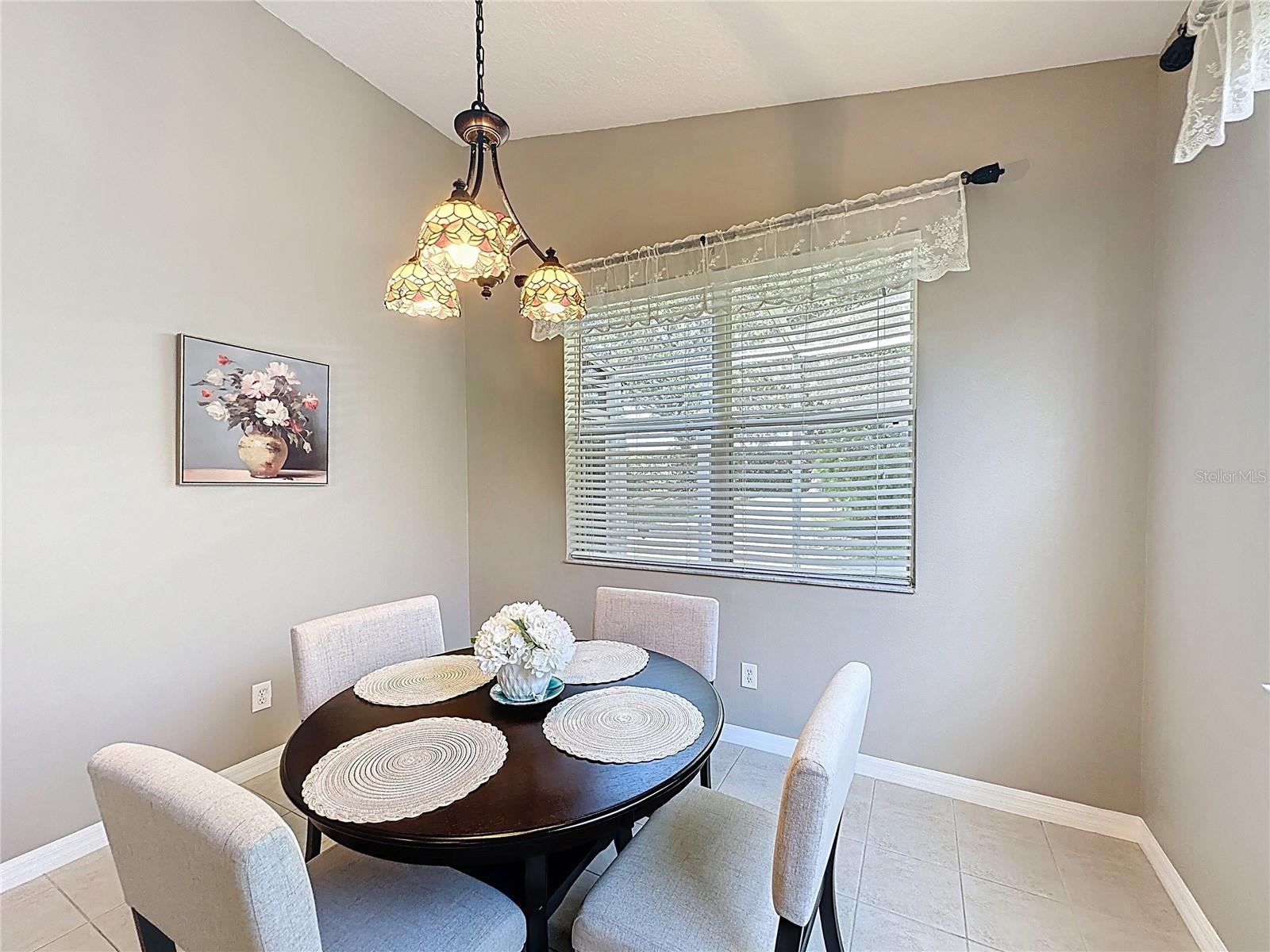 CASCADES OF GROVELAND (TRILOGY) - Residential