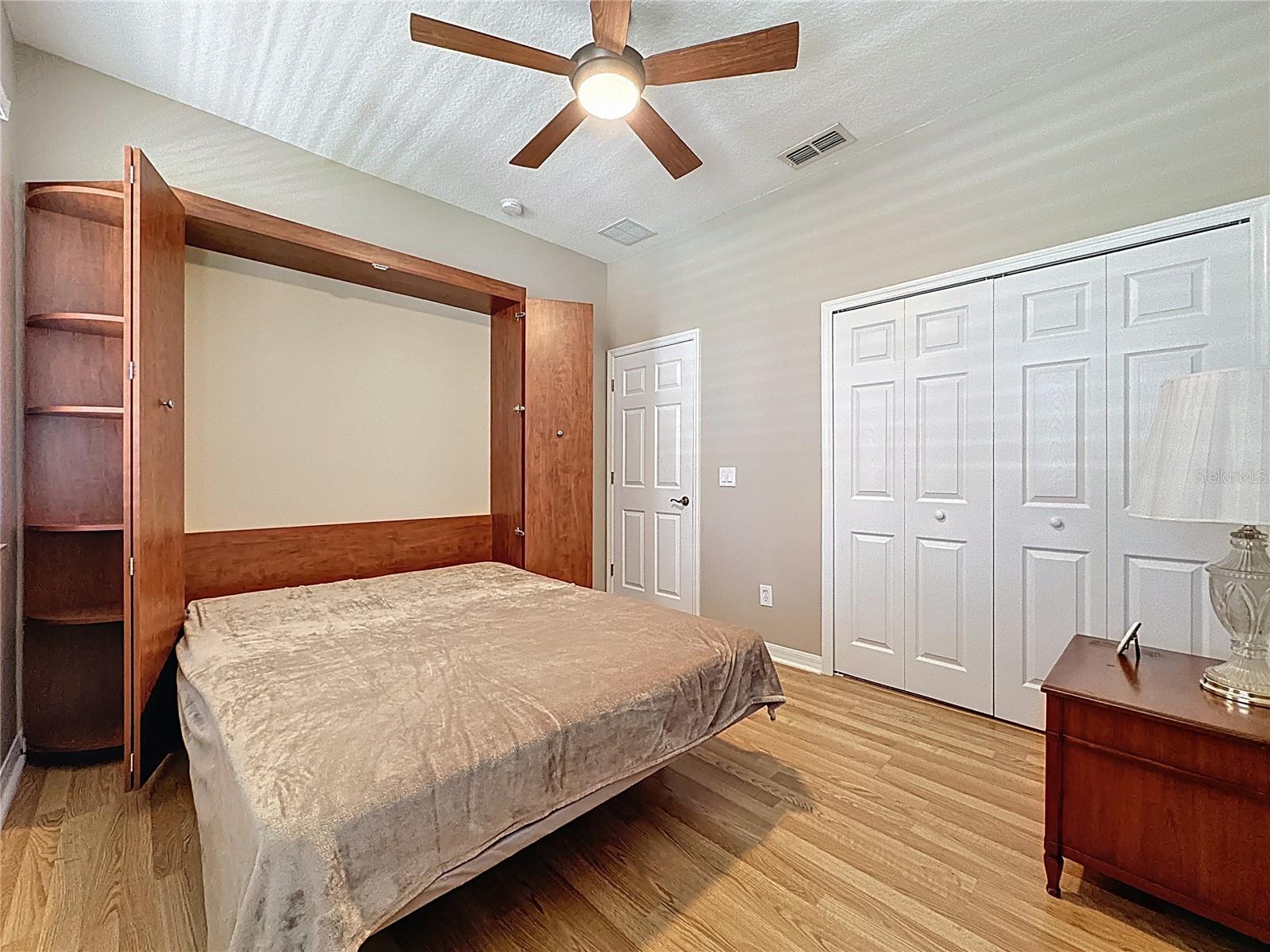 CASCADES OF GROVELAND (TRILOGY) - Residential