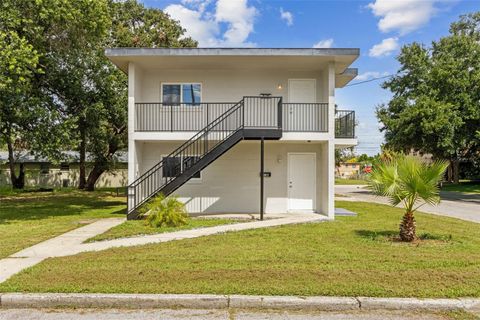 901 COLYER STREET A & B ORLANDO FL 32805