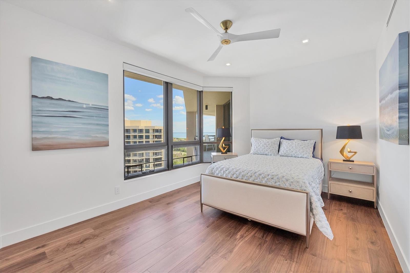 PROMENADE - Residential Lease