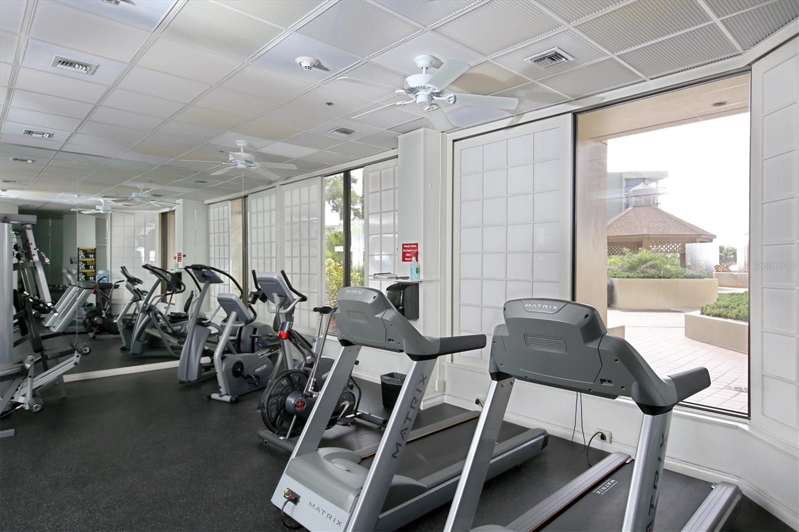 PROMENADE - Residential Lease