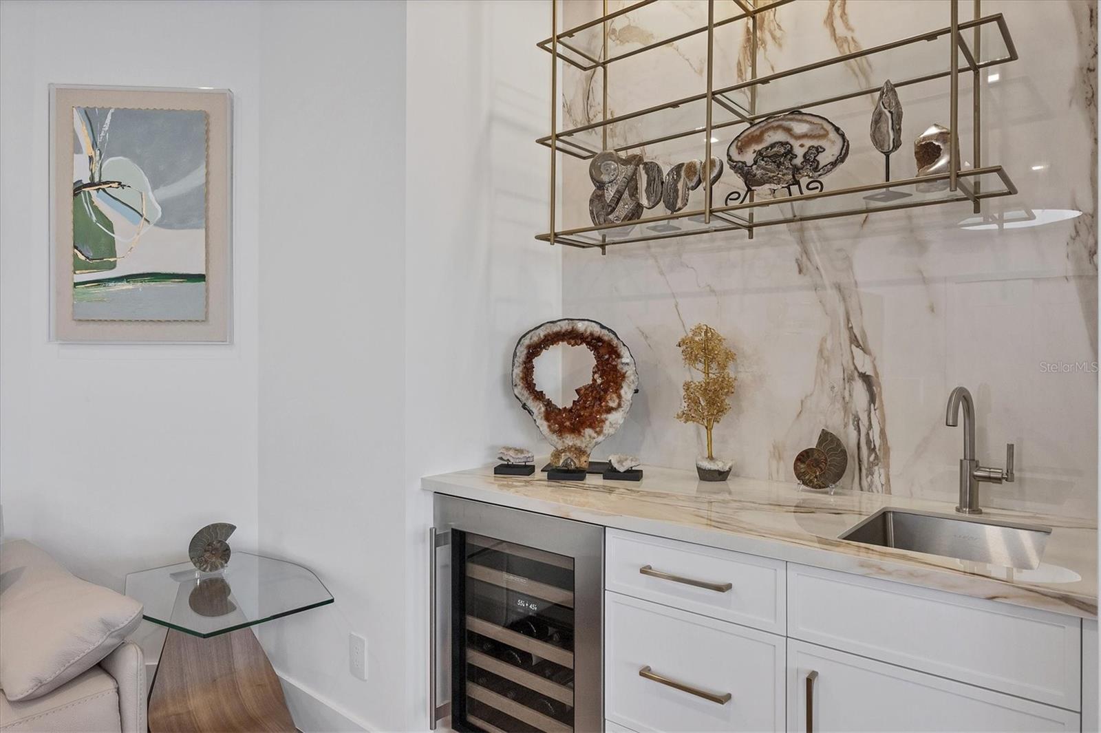 PROMENADE - Residential Lease