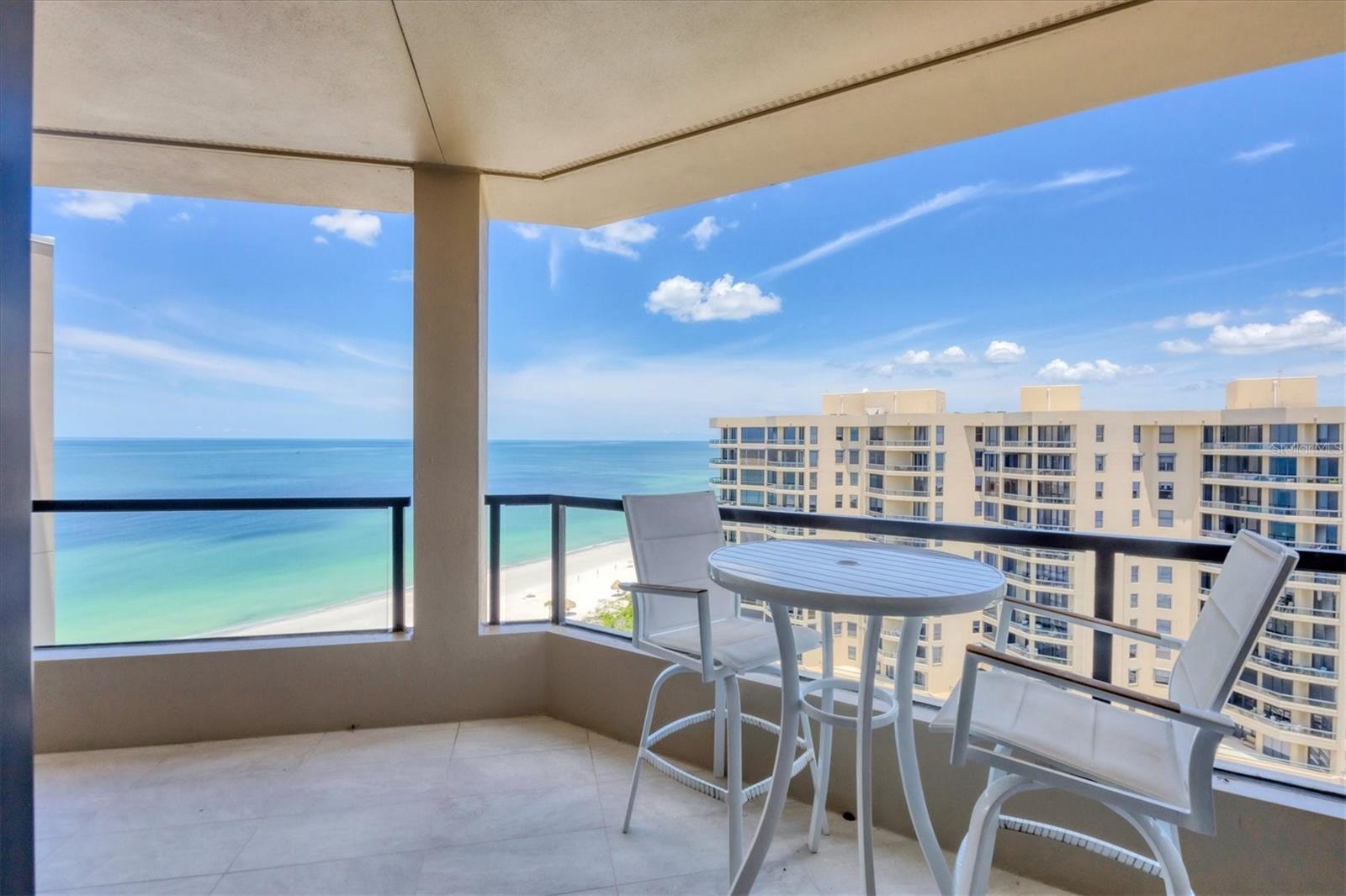 PROMENADE - Residential Lease